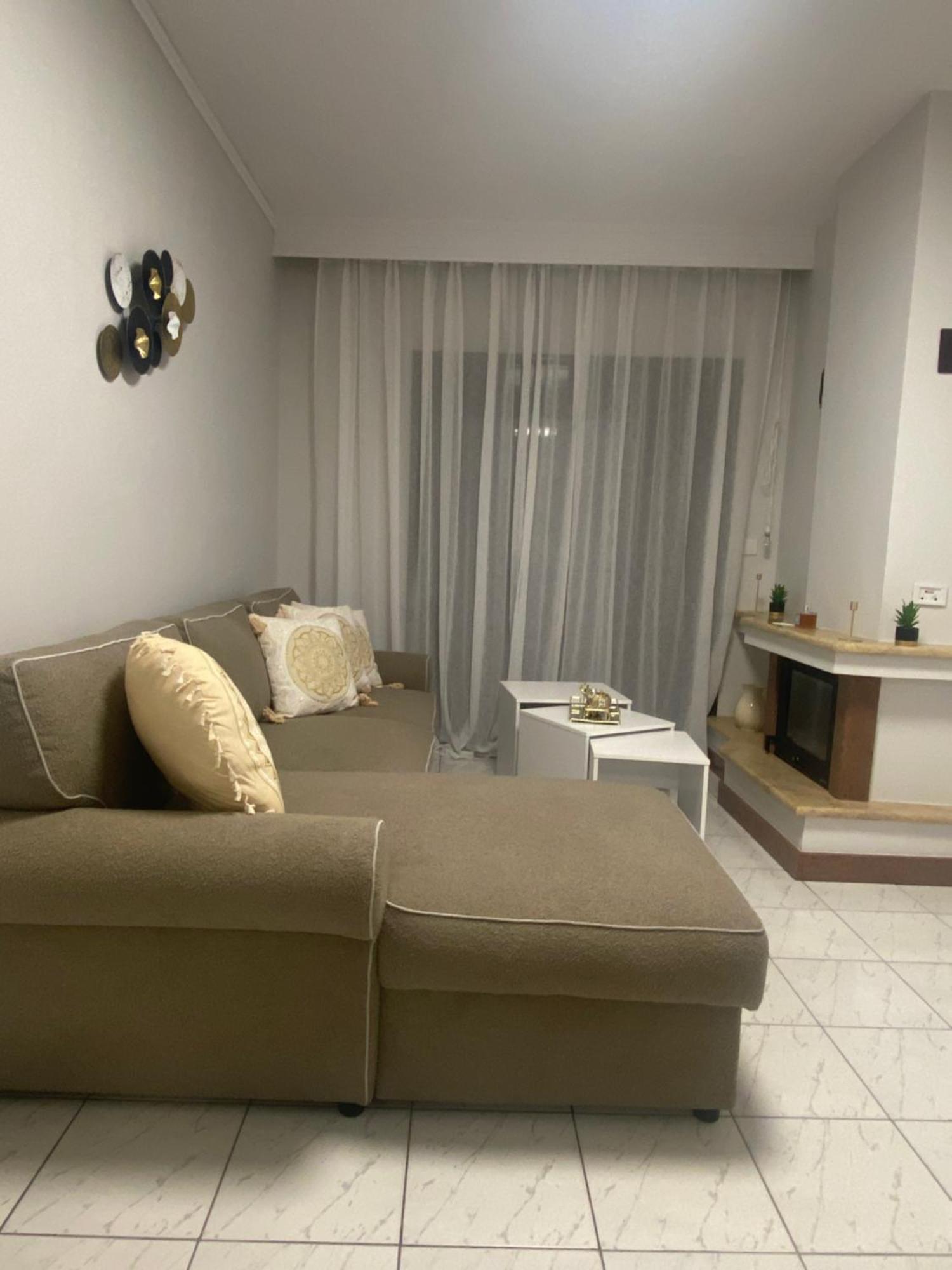 Peramore Apartment Néa Péramos Esterno foto