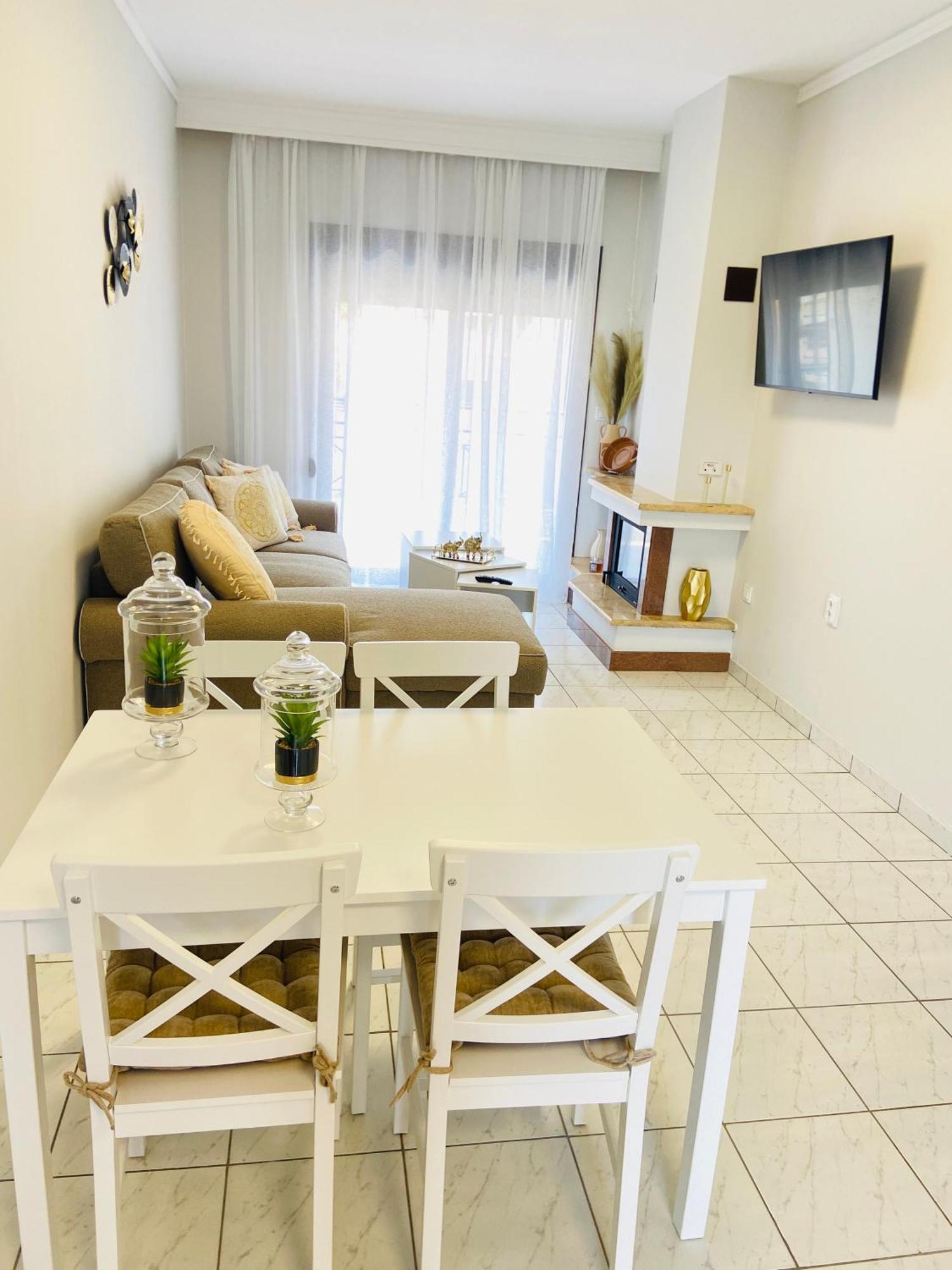Peramore Apartment Néa Péramos Esterno foto